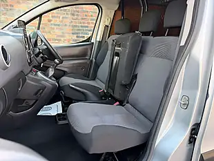 Used 2017 Peugeot Partner Professional Silver - Interior and Exterior details 12