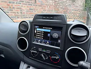 Used 2017 Peugeot Partner Professional White - Interior and Exterior details 12