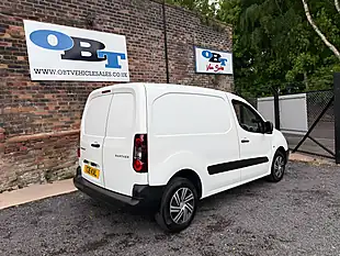 Used 2017 Peugeot Partner Professional White - Interior and Exterior details 3