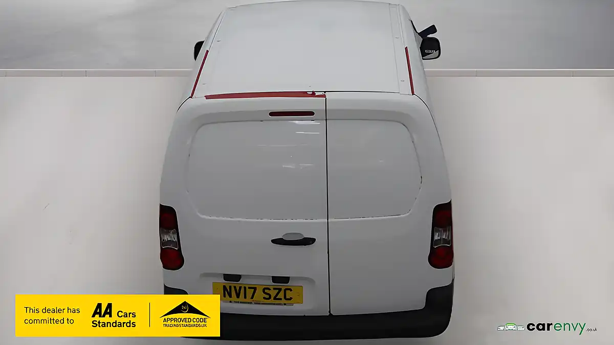 Used 2017 Peugeot Partner Professional White - Interior and Exterior details 6