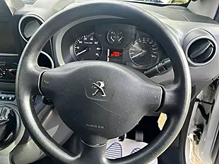 Used 2017 Peugeot Partner Professional White - Interior and Exterior details 15