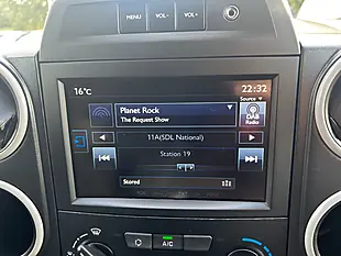Used 2017 Peugeot Partner Professional White - Interior and Exterior details 18