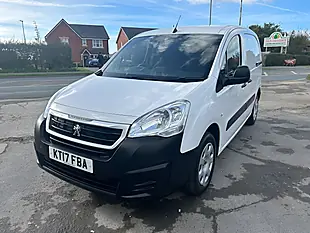 Used 2017 Peugeot Partner Professional White - Interior and Exterior details 9