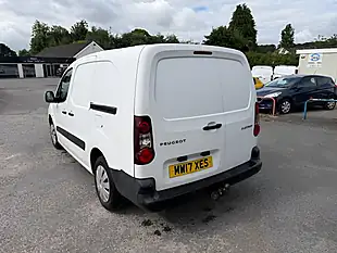 Used 2017 Peugeot Partner S White - Interior and Exterior details 6