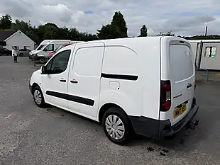 Used 2017 Peugeot Partner S White - Interior and Exterior details 7
