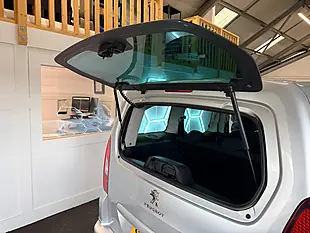 Used 2017 Peugeot Partner Tepee Active B Silver - Interior and Exterior details 11