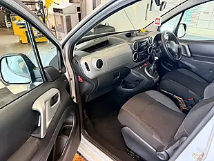 Used 2017 Peugeot Partner Tepee Active B Silver - Interior and Exterior details 13