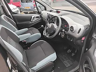 Used 2017 Peugeot Partner Tepee Active Black - Interior and Exterior details 11