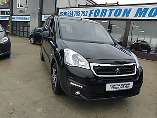 Used 2017 Peugeot Partner Tepee Active Black - Interior and Exterior details 2