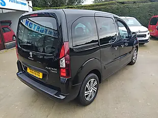 Used 2017 Peugeot Partner Tepee Active Black - Interior and Exterior details 7