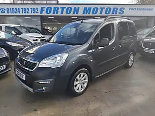 Used 2017 Peugeot Partner Tepee Outdoor Grey - Interior and Exterior details 9