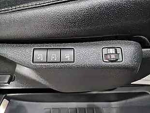 Used 2017 Peugeot Traveller Allure Compact Black - Interior and Exterior details 13