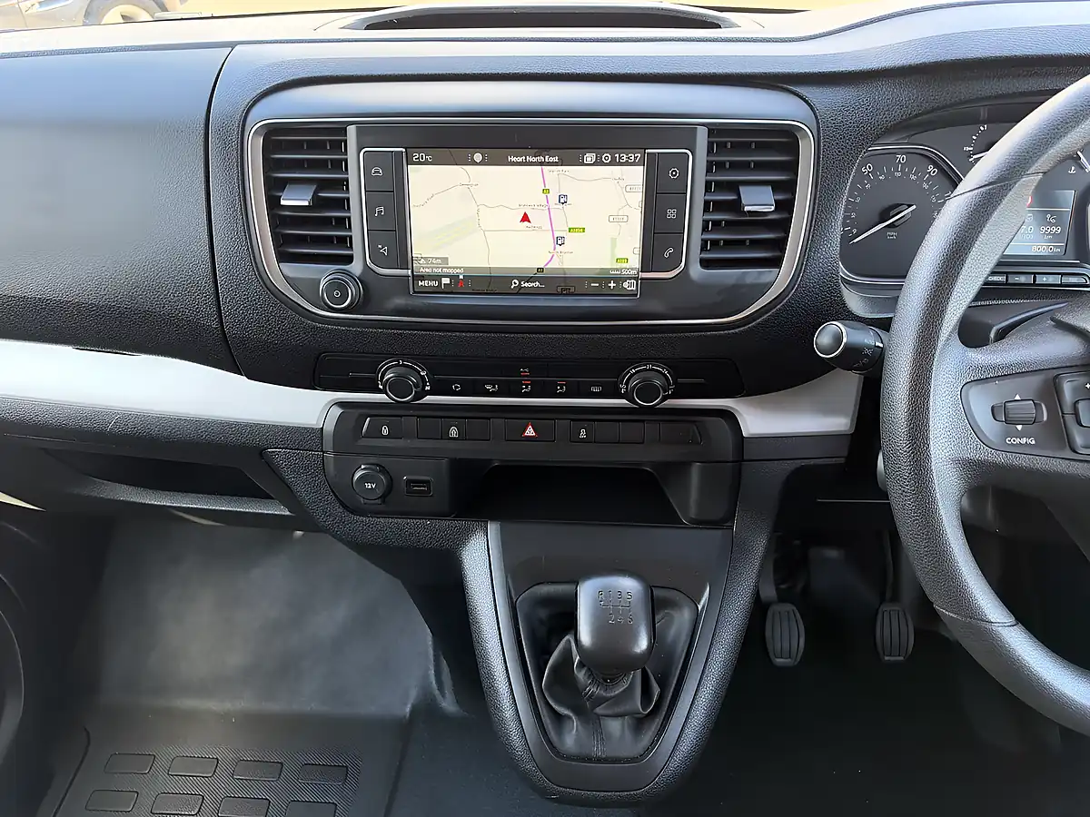 Used 2017 Peugeot Traveller Business Long Grey Metallic - Interior and Exterior details 12