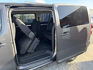 Used 2017 Peugeot Traveller Business Long Grey Metallic - Interior and Exterior details 16