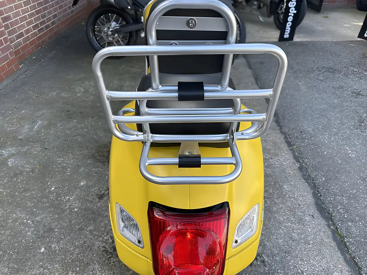 Used 2017 Piaggio Vespa Gts Supersport Yellow - Interior and Exterior details 13