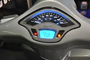 Used 2017 Piaggio Vespa Primavera 70th Anniversary Se Grey - Interior and Exterior details 12