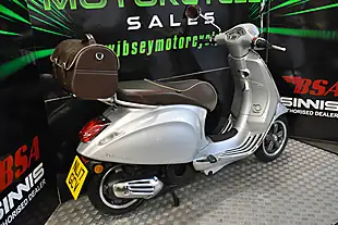 Used 2017 Piaggio Vespa Primavera 70th Anniversary Se Grey - Interior and Exterior details 14