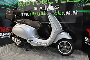 Used 2017 Piaggio Vespa Primavera 70th Anniversary Se Grey - Interior and Exterior details 15