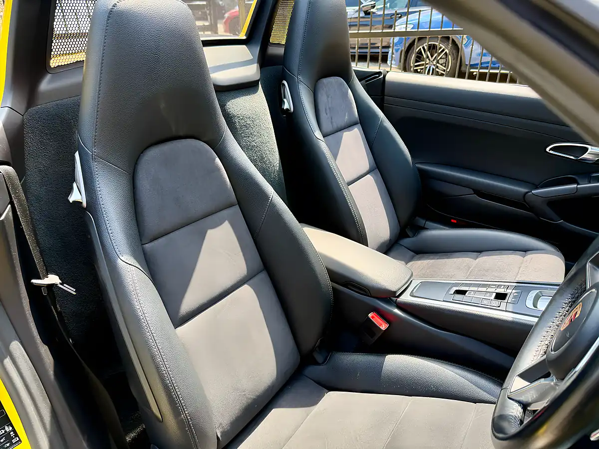 Used 2017 Porsche 718 Boxster Pdk Speed Yellow - Interior and Exterior details 12
