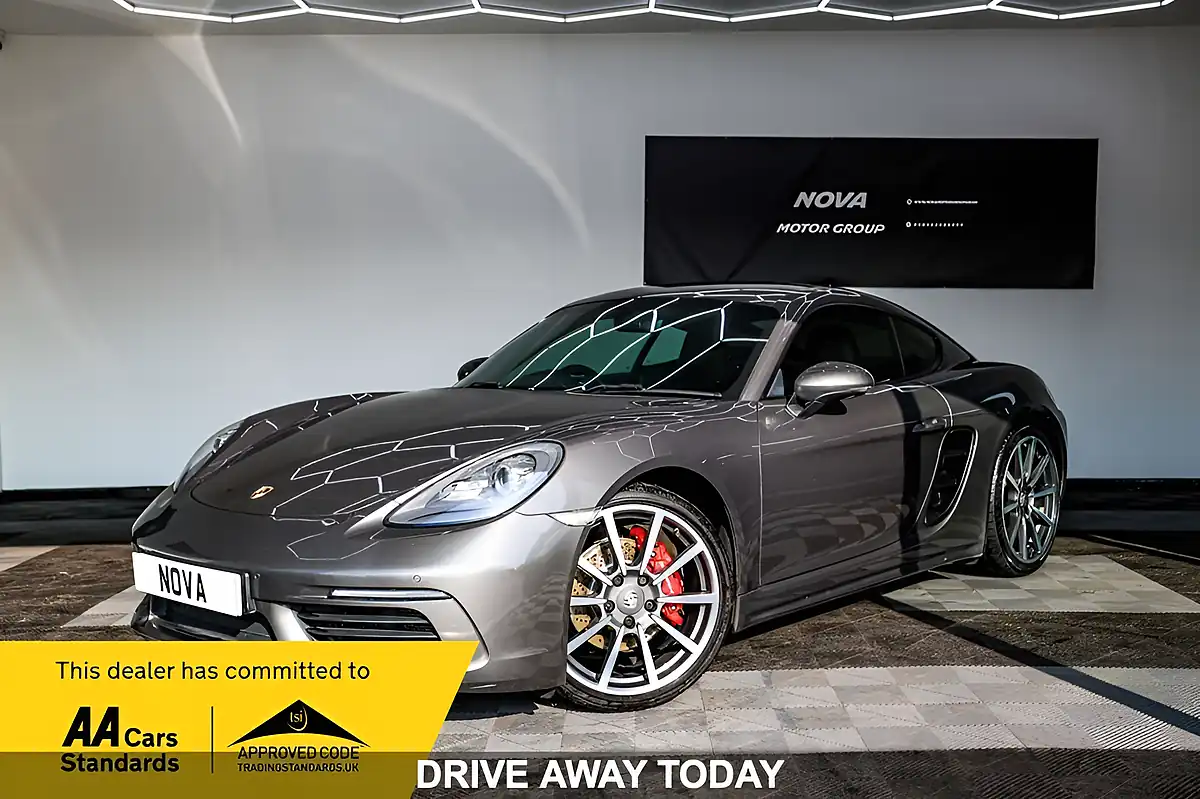 Used 2017 Porsche 718 Cayman S Agate Grey - Front View