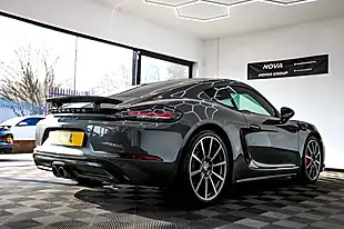 Used 2017 Porsche 718 Cayman S Agate Grey - Interior and Exterior details 10