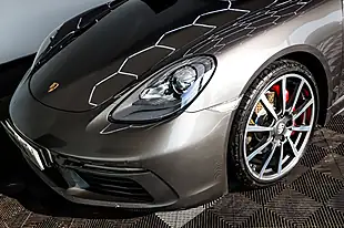 Used 2017 Porsche 718 Cayman S Agate Grey - Interior and Exterior details 18