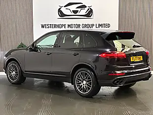 Used 2017 Porsche Cayenne Platinum Edition Black - Interior and Exterior details 10
