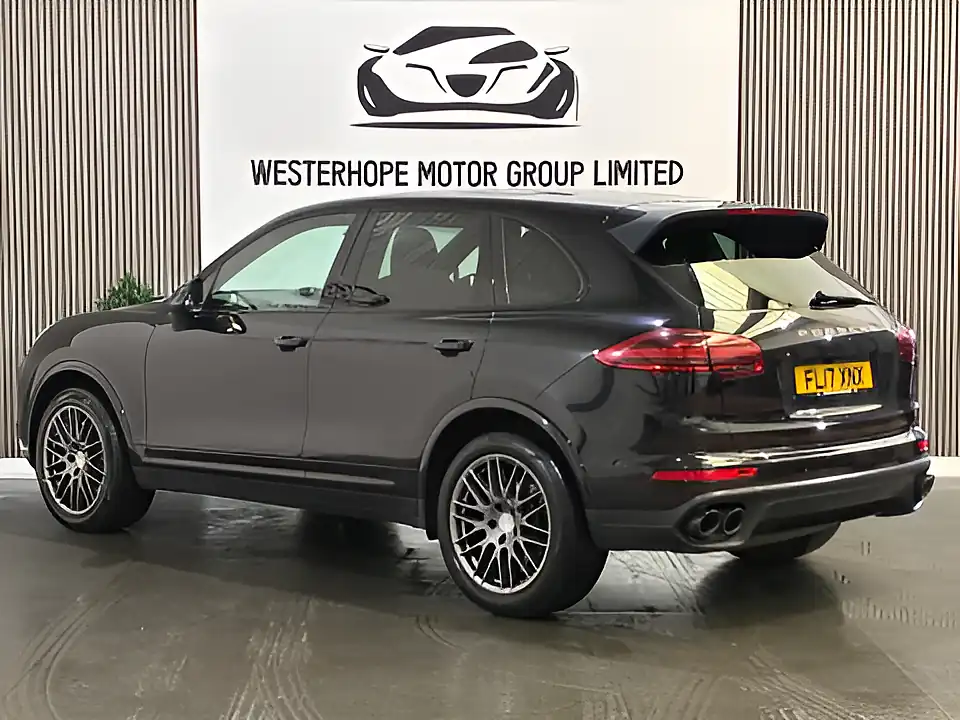Used 2017 Porsche Cayenne Platinum Edition Black - Interior and Exterior details 2