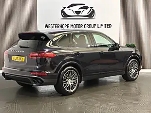 Used 2017 Porsche Cayenne Platinum Edition Black - Interior and Exterior details 4