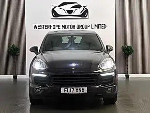 Used 2017 Porsche Cayenne Platinum Edition Black - Interior and Exterior details 9