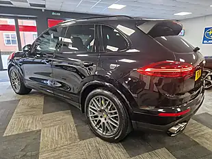 Used 2017 Porsche Cayenne Platinum Edition Black - Interior and Exterior details 4