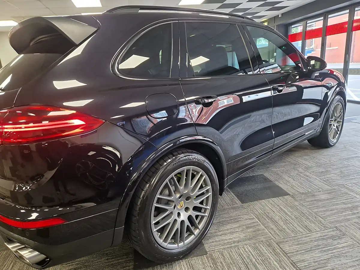 Used 2017 Porsche Cayenne Platinum Edition Black - Interior and Exterior details 7