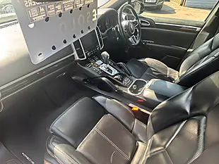 Used 2017 Porsche Cayenne S Black - Interior and Exterior details 11