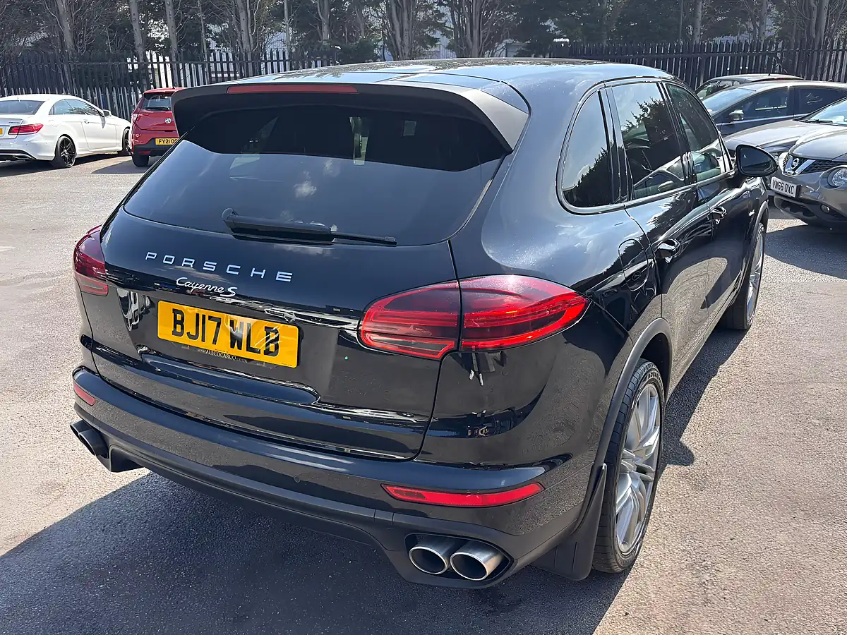 Used 2017 Porsche Cayenne S Black - Interior and Exterior details 6