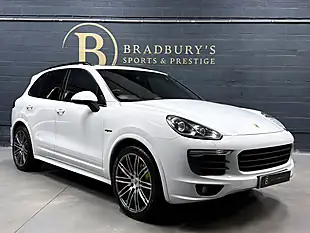 Used 2017 Porsche Cayenne S Platinum Edition White - Interior and Exterior details 15