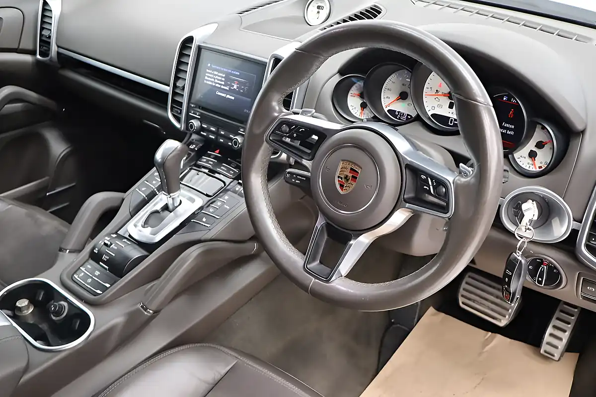 Used 2017 Porsche Cayenne S Platinum Edition White - Interior and Exterior details 12