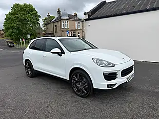 Used 2017 Porsche Cayenne White - Interior and Exterior details 10