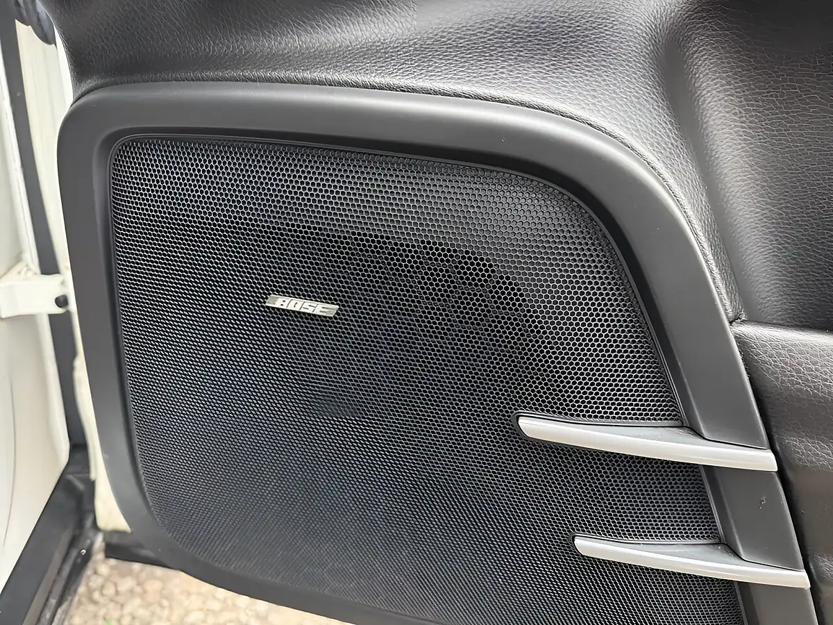 Used 2017 Porsche Cayenne White - Interior and Exterior details 13