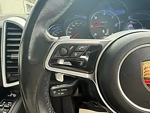 Used 2017 Porsche Cayenne White - Interior and Exterior details 20