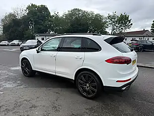 Used 2017 Porsche Cayenne White - Interior and Exterior details 6