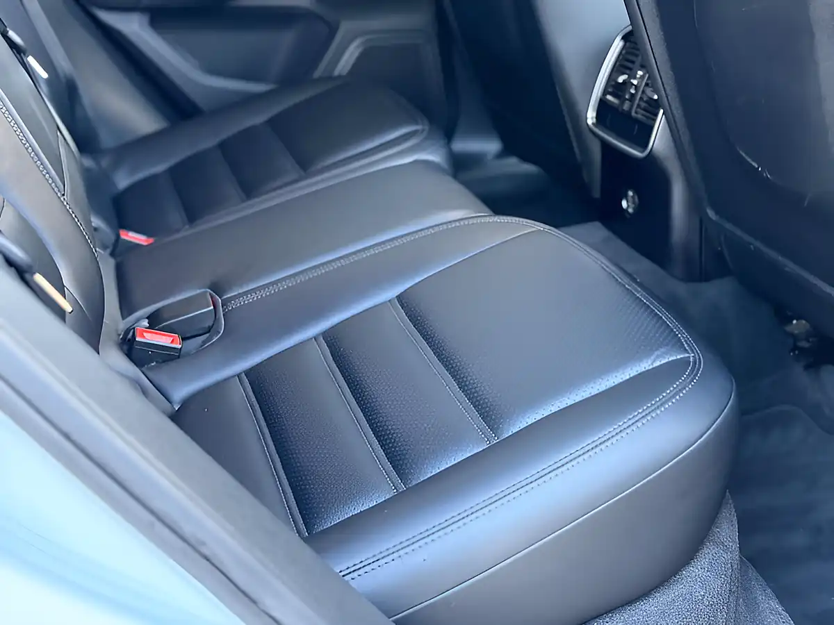 Used 2017 Porsche Macan Macan S White - Interior and Exterior details 10