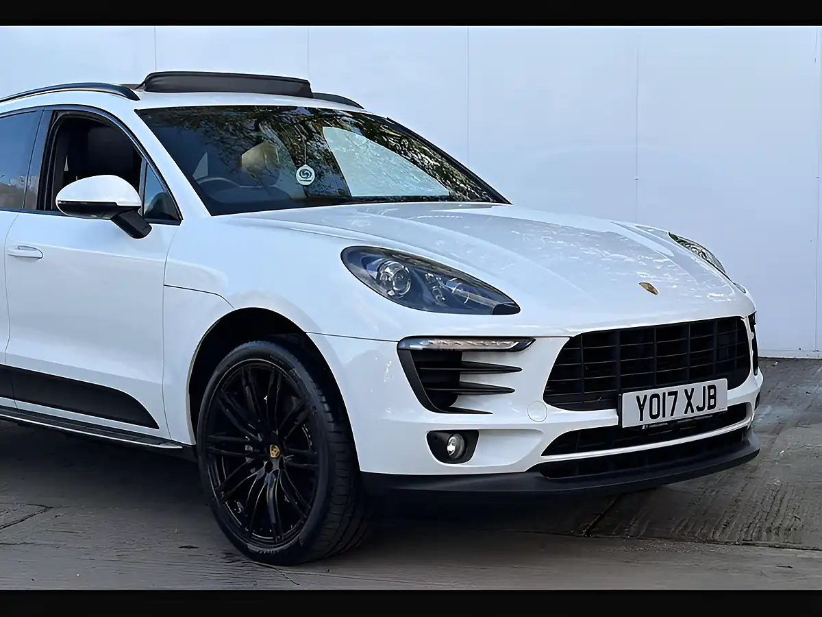 Used 2017 Porsche Macan Macan S White - Interior and Exterior details 2