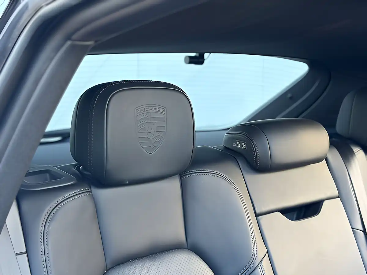 Used 2017 Porsche Macan Macan S White - Interior and Exterior details 20