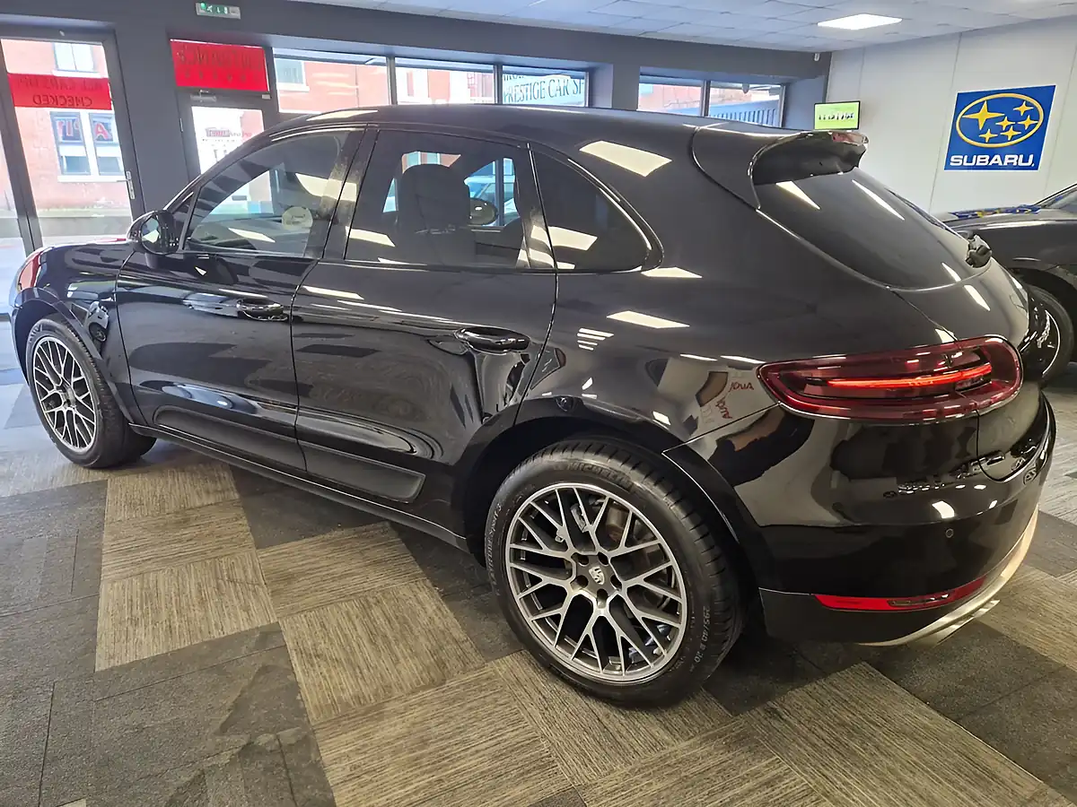 Used 2017 Porsche Macan S Black - Interior and Exterior details 4