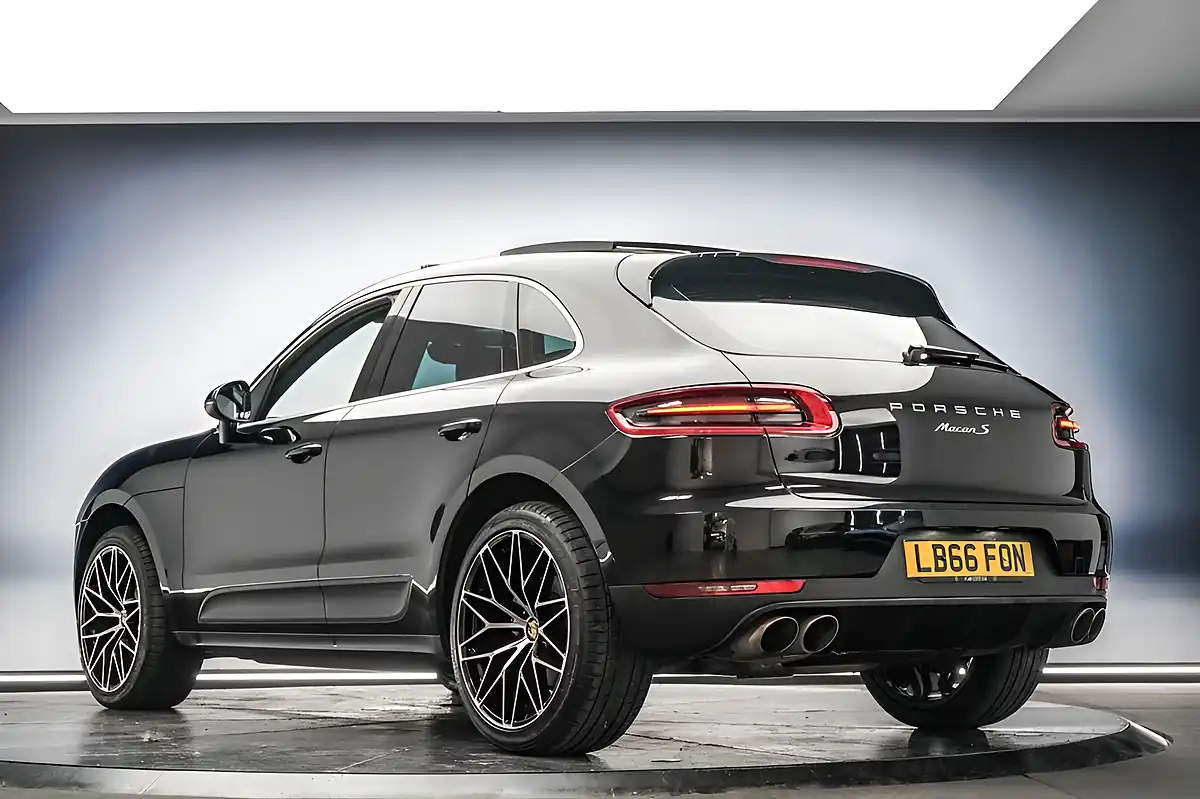 Used 2017 Porsche Macan S Black - Interior and Exterior details 8