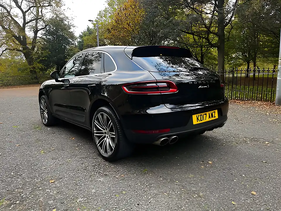 Used 2017 Porsche Macan S Black - Interior and Exterior details 3