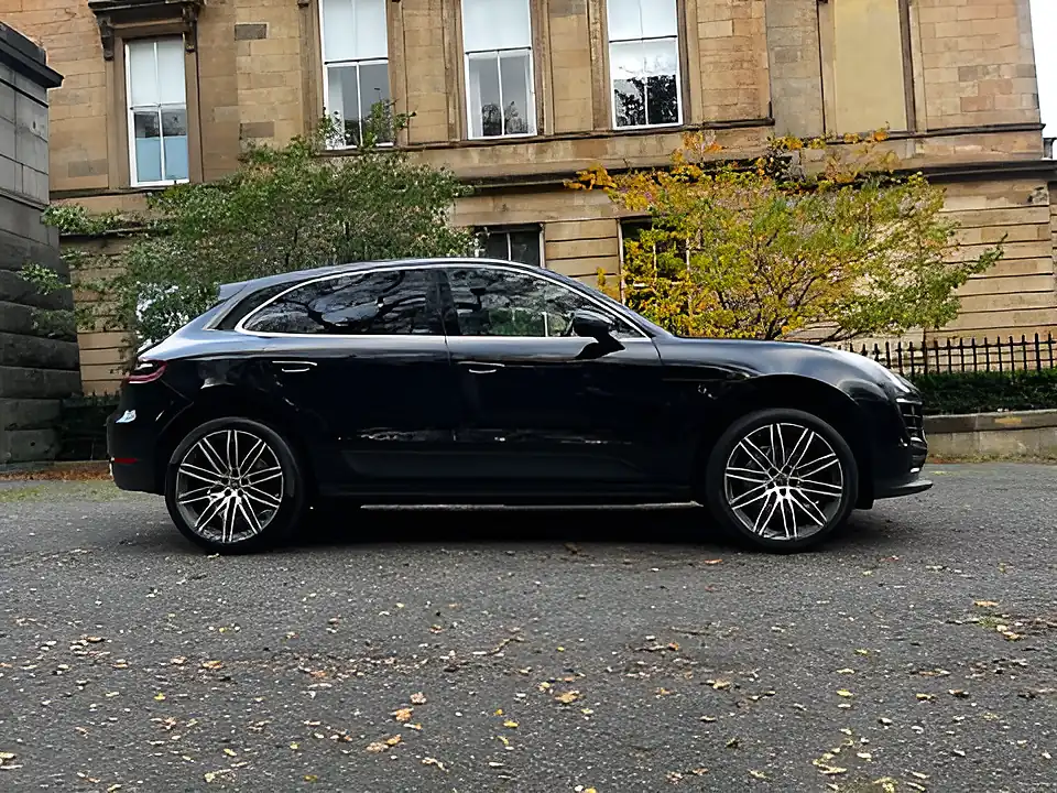 Used 2017 Porsche Macan S Black - Interior and Exterior details 6