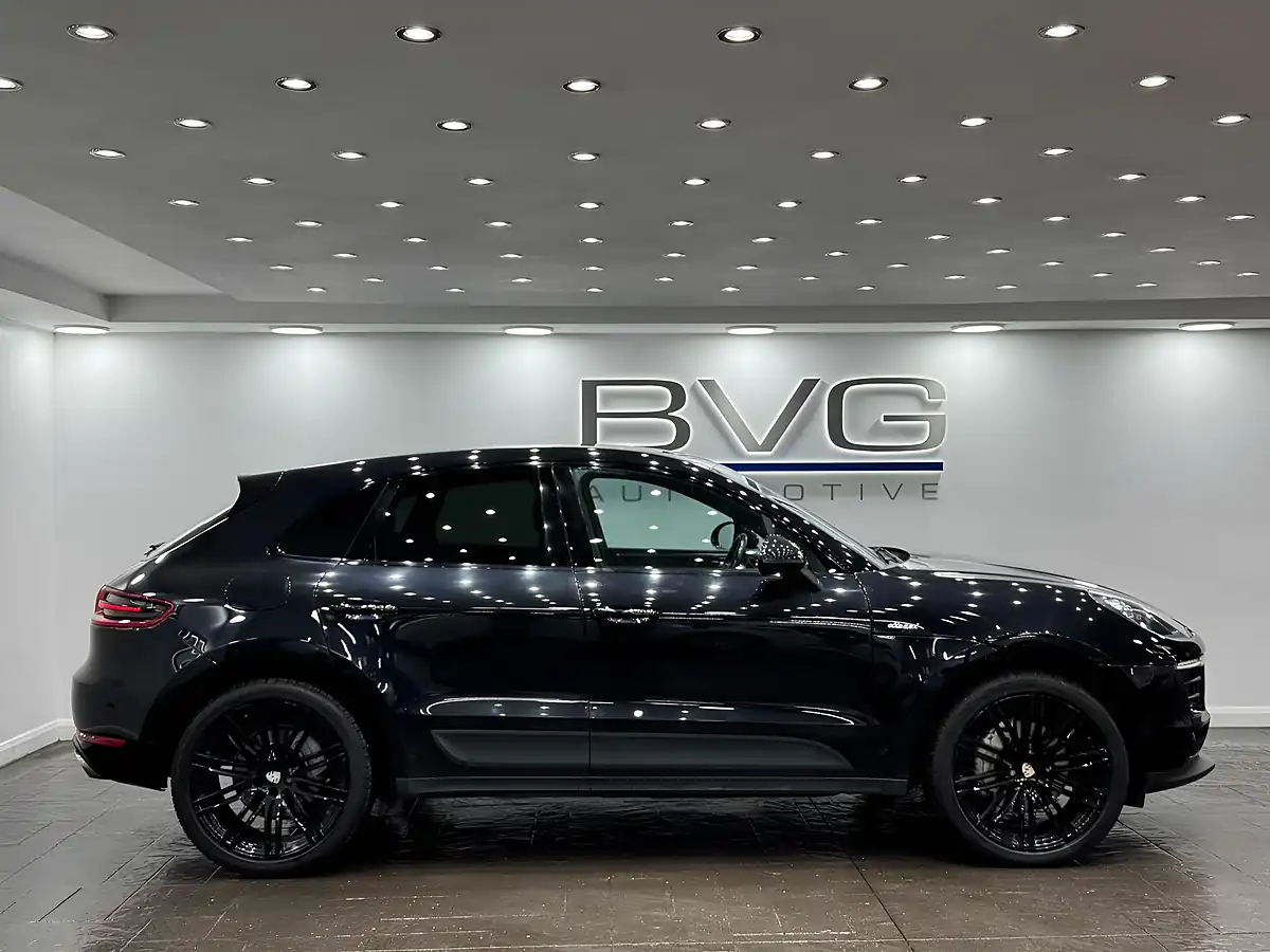 Used 2017 Porsche Macan S Black - Interior and Exterior details 7
