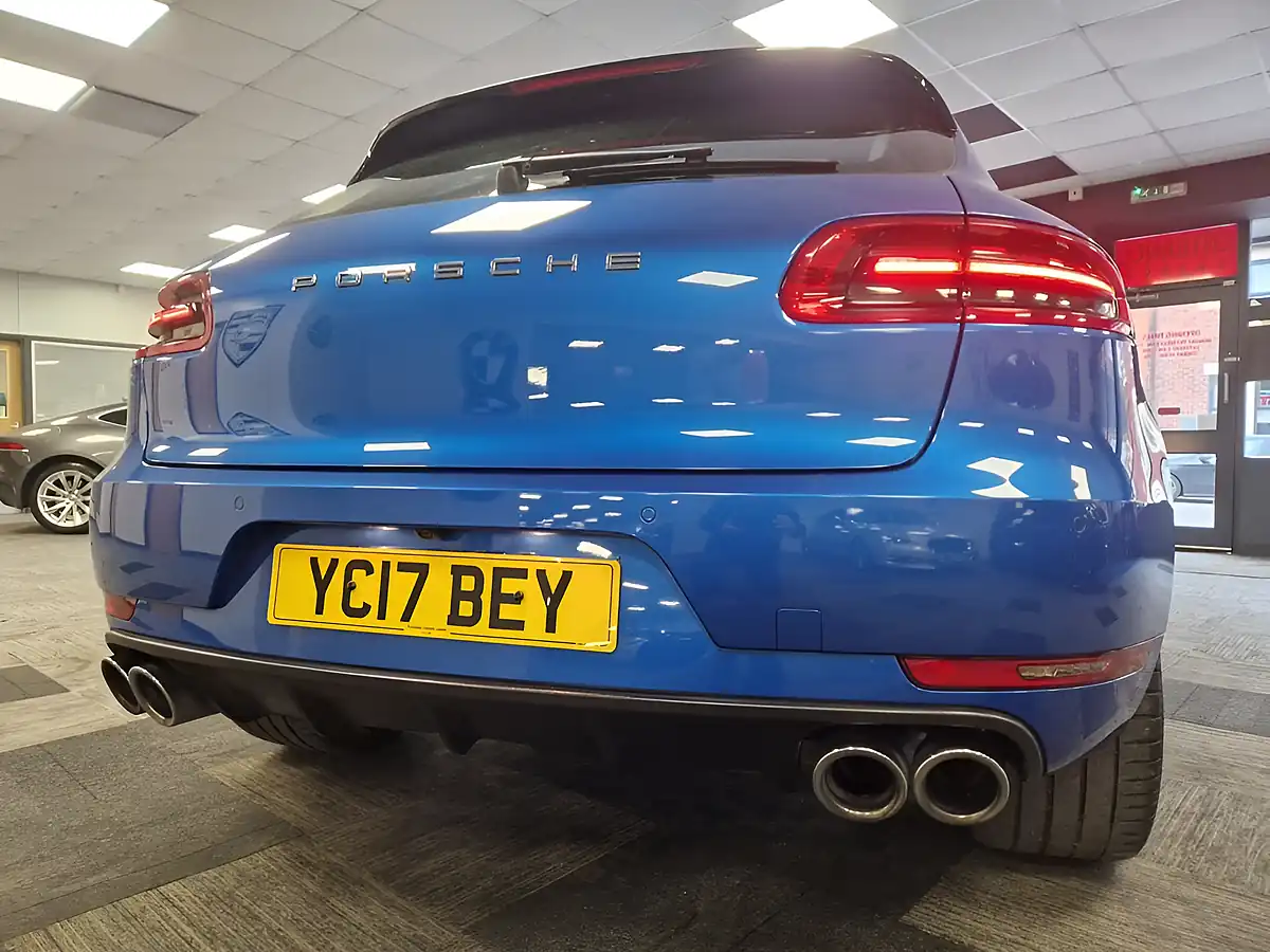 Used 2017 Porsche Macan S Blue - Interior and Exterior details 10