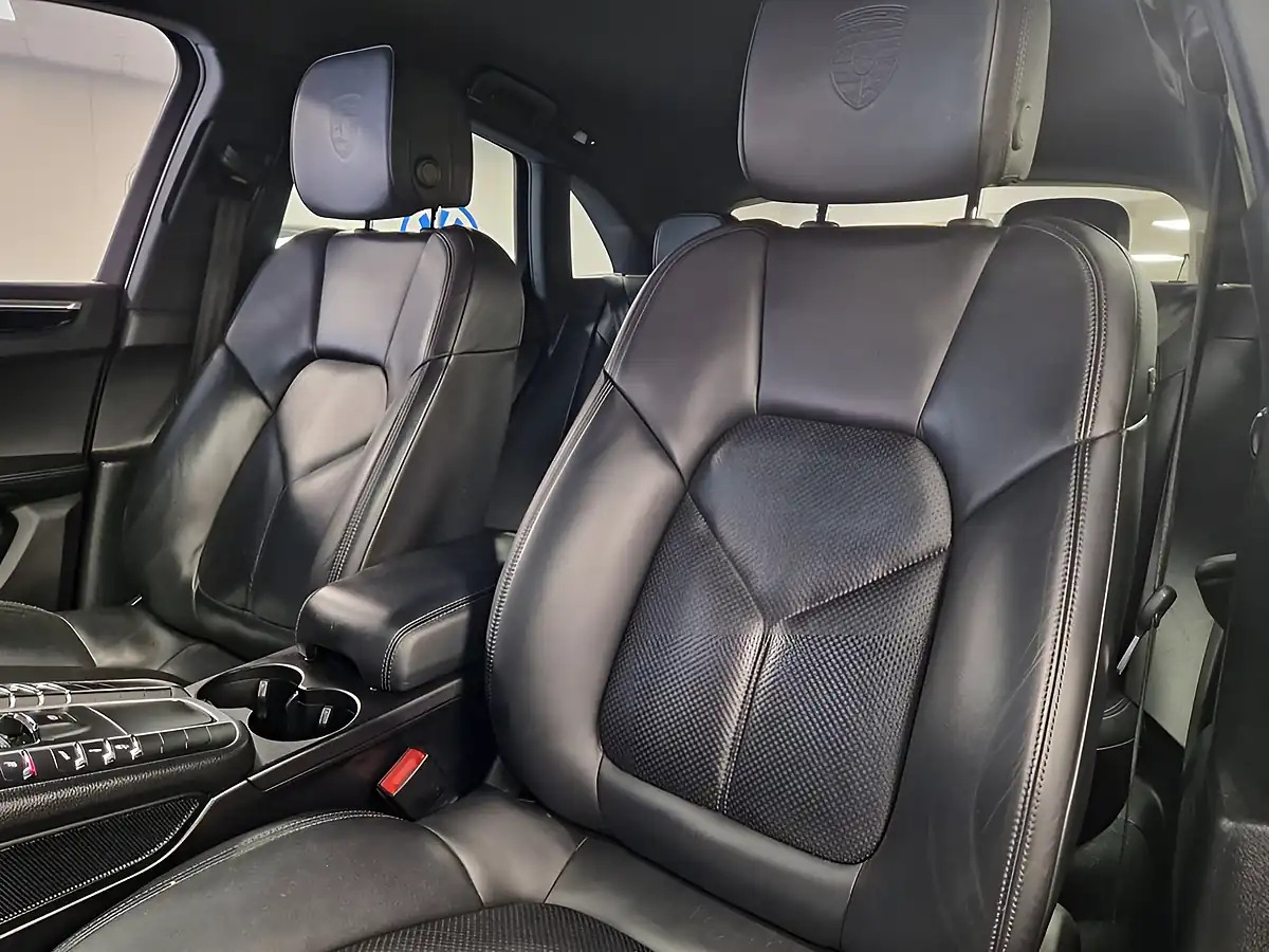 Used 2017 Porsche Macan S Blue - Interior and Exterior details 20